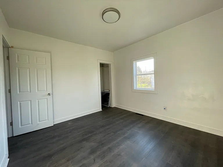 2201 E Harvard Ave — Photo 7