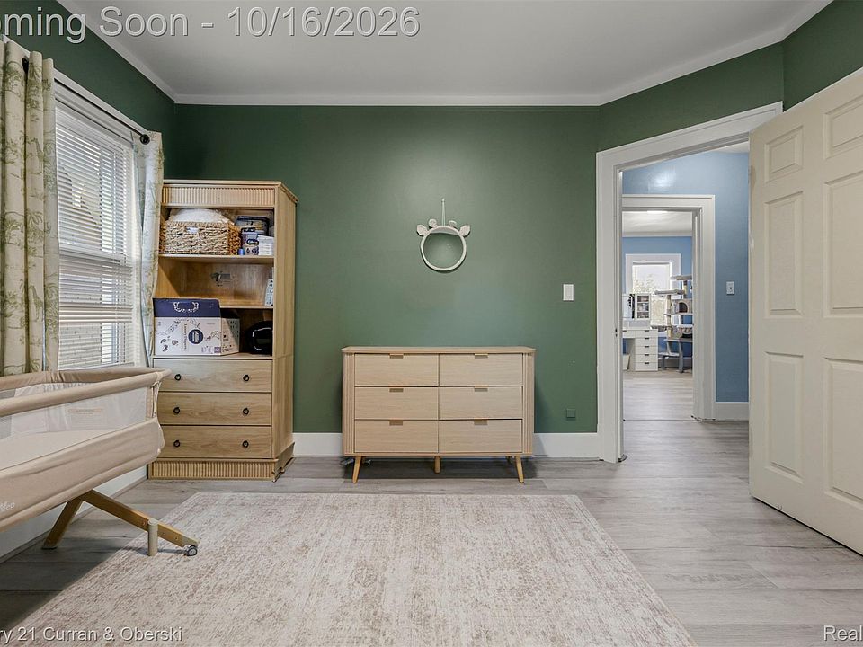 1920 Central St, photo 9