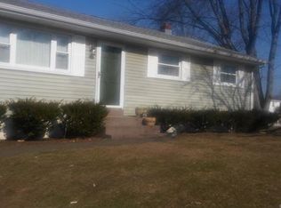9 Putney Dr, West Haven, CT 06516
