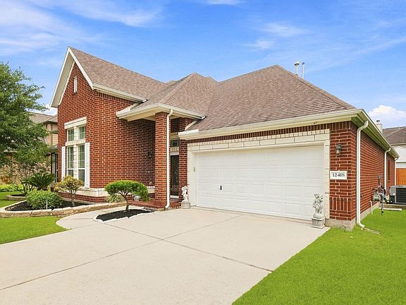 5th image of 12418 Emerald Ln