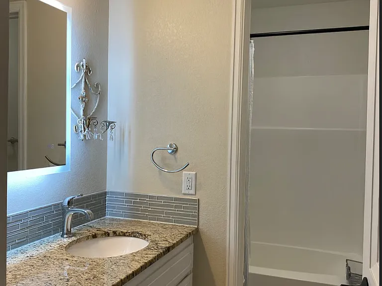 1928 Adriel Ct — Photo 16