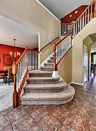 3rd image of 11101 River Plantation Dr