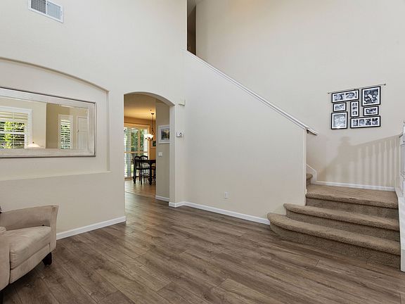 2nd image of 760 Elston Cir