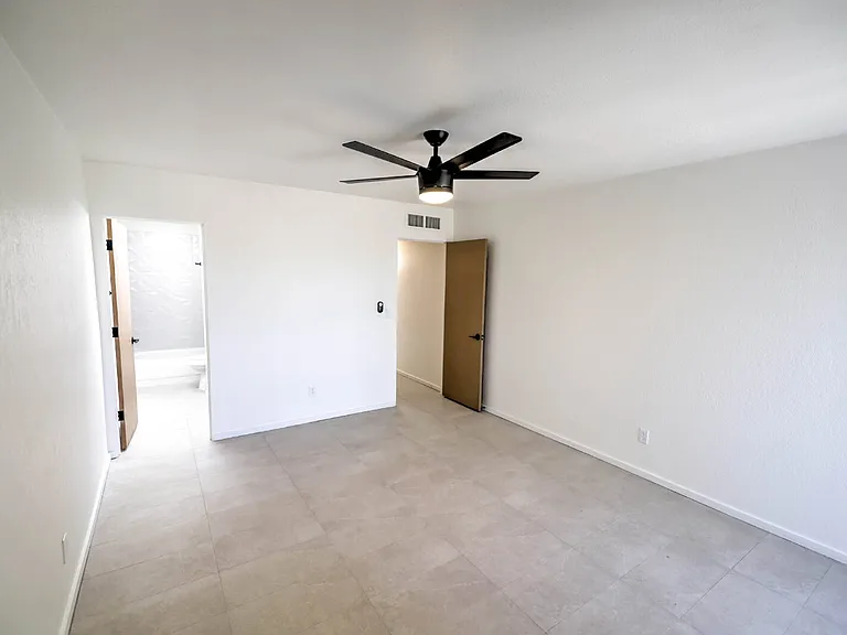 5144 N Avenida Primera — Photo 16