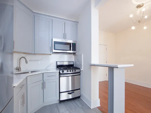 59 East 3rd Street 5D image 2 of 19