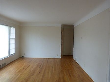 4th image of 21206 Sunnydale St