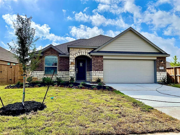 23504 Marble Pass Trce — Photo 1