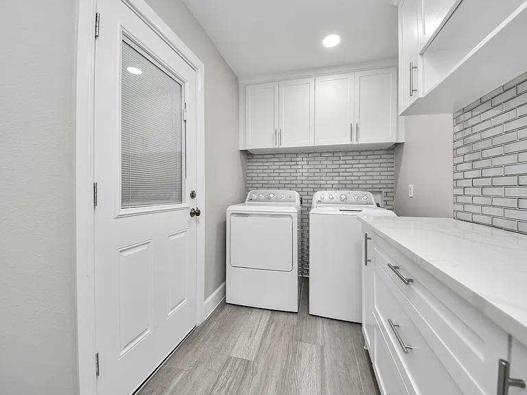 18027 Parkwille Ln — Photo 24