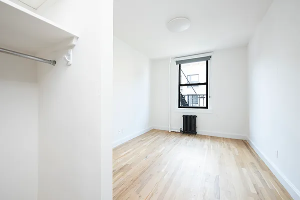 Rented by Douglas Elliman | media 8