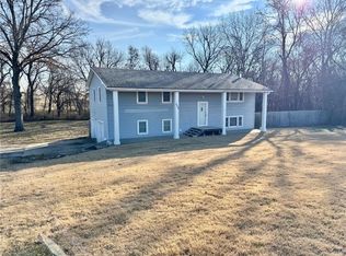 589 NE State Route 13, Warrensburg, MO 64093