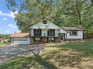 1627 W Grab Creek Rd, Dickson, TN 37055