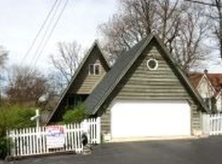 24064 N Lakeside Dr, Lake Zurich, IL 60047