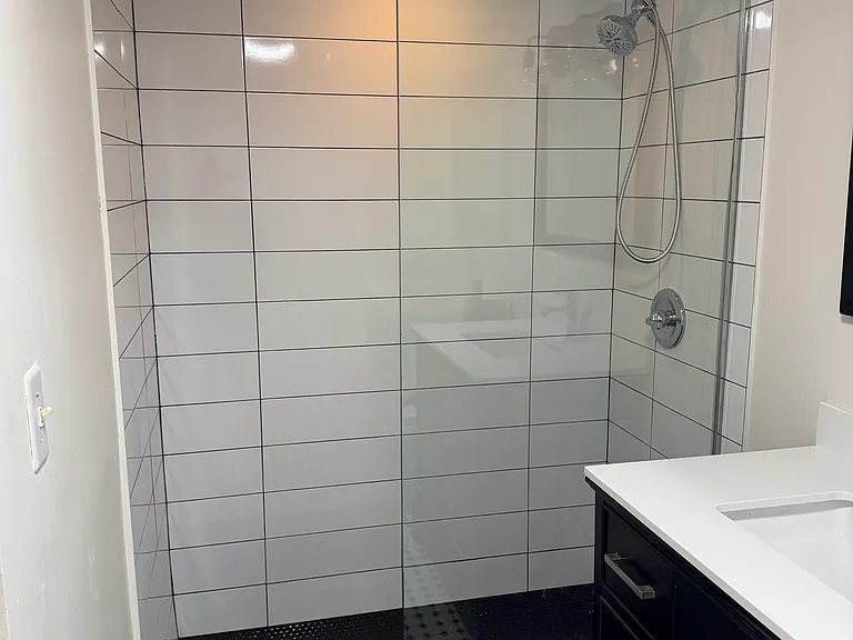 26 Julian St #B — Photo 7