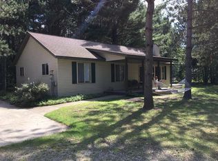 4598 W Salisbury Dr, Gladwin, MI 48624