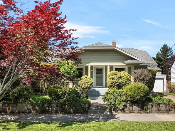303 SE 86th Ave, Portland, OR 97216