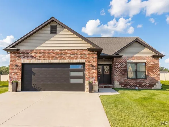 428 Firestone St, Freeburg, IL 62243