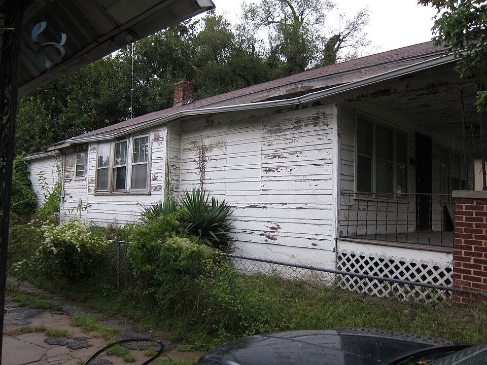 1st image of 2810 N 26th St