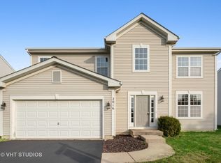 2016 Bluemist Dr, Aurora, IL 60504