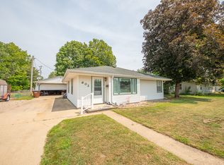 602 N Park Dr, Edinburgh, IN 46124