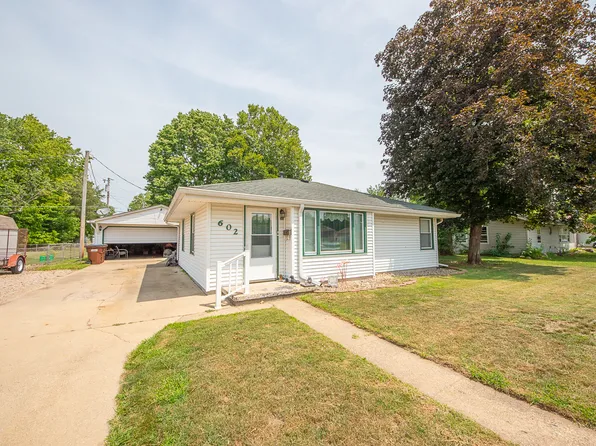 602 N Park Dr, Edinburgh, IN 46124