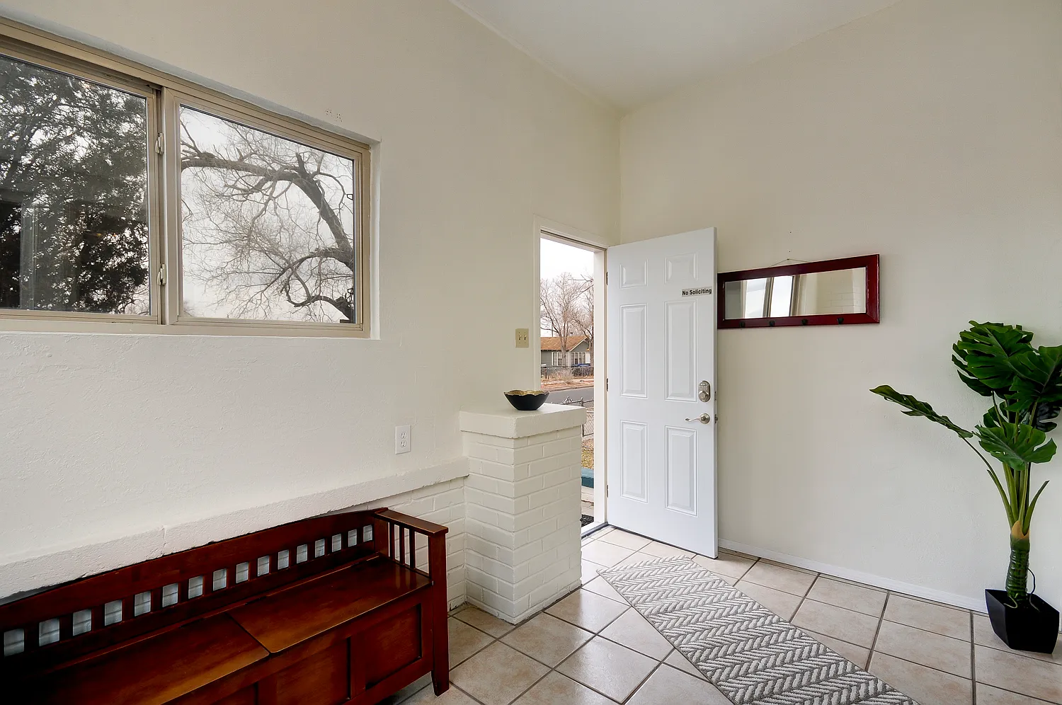 2 bed, $2,400 — Photo 4