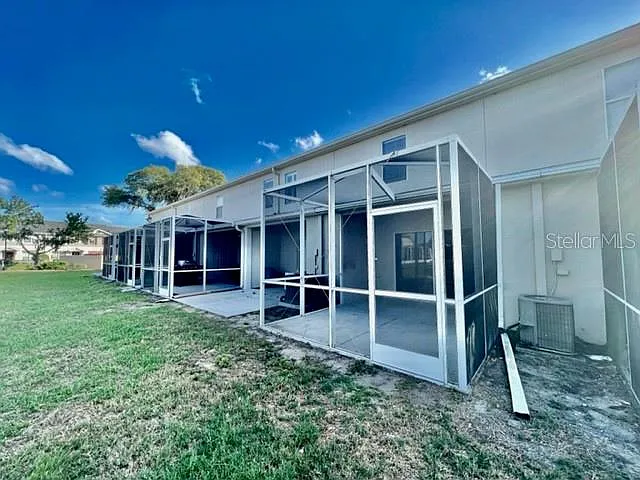 15655 Stable Run Dr — Photo 43