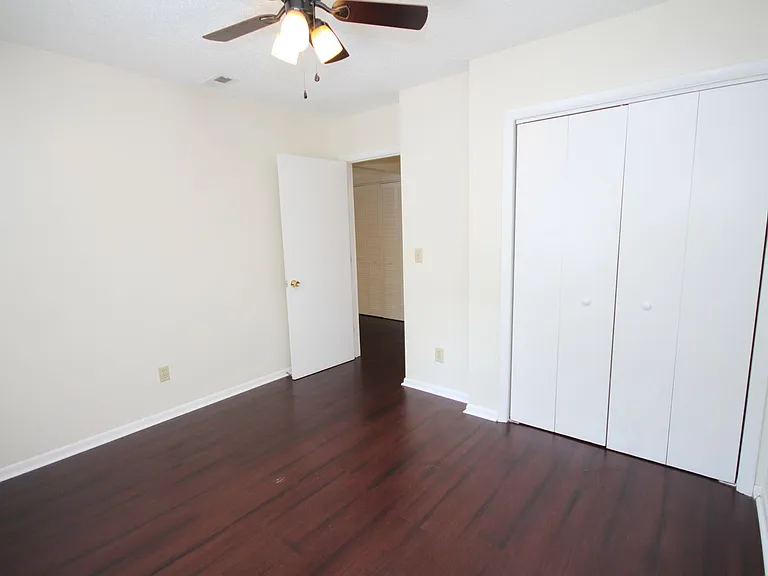 105 Bearwood Dr — Photo 11