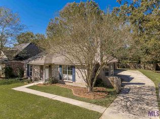 17857 Barrett Ln, Baton Rouge, LA 70817