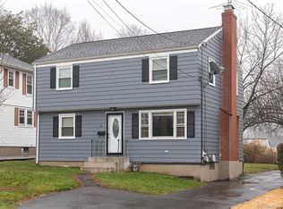 21 Robbins Ave, Newington, CT 06111