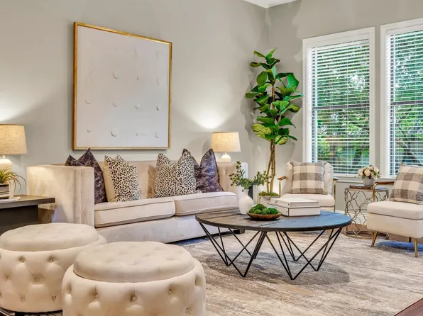 3822 Travis St, Dallas, TX 75204