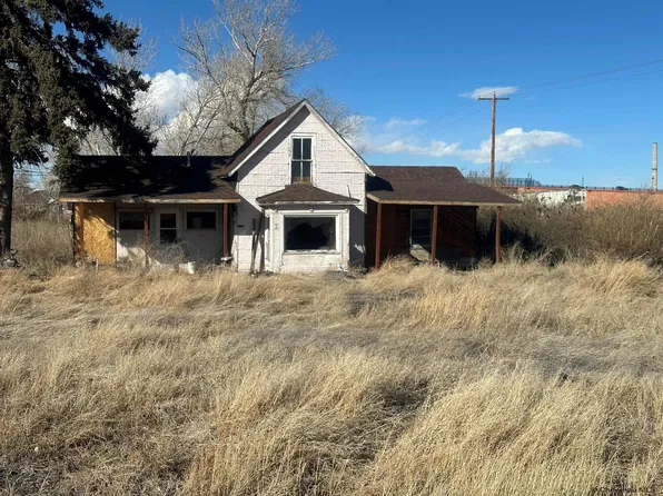 570 N Railroad St, Laramie, WY 82072