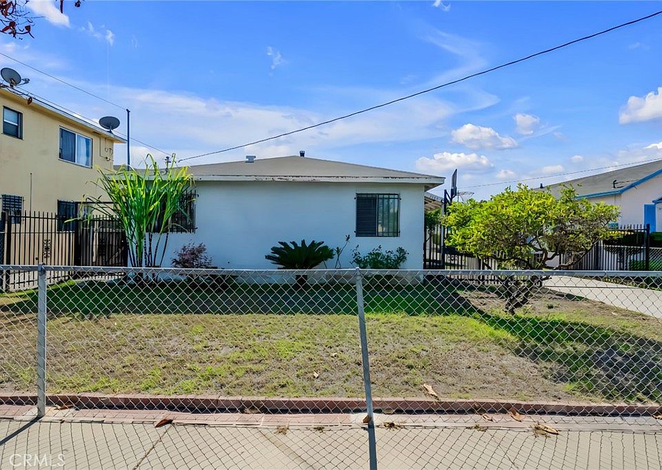 1st image of 3666 W 113th St