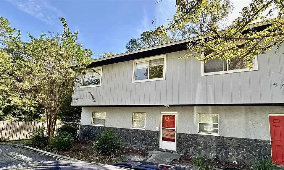 2431 NW 4th Ter #2431