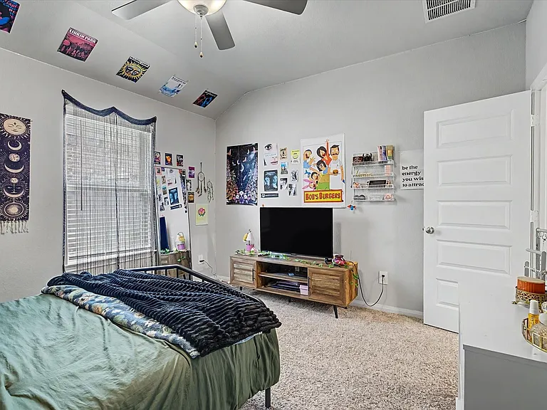 10842 Cliffs View Dr — Photo 38