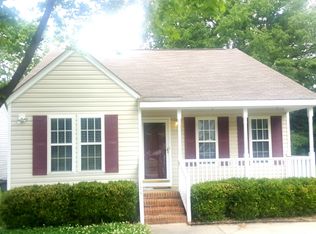 124 Earp St, Holly Springs, NC 27540