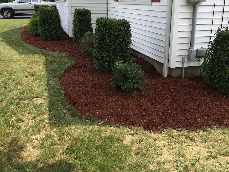 2nd image of 17 Hemlock Dr