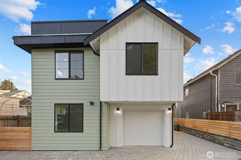 3rd image of 516 N 102nd Street