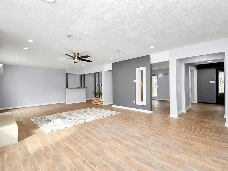 17903 Nanes Dr — Photo 20