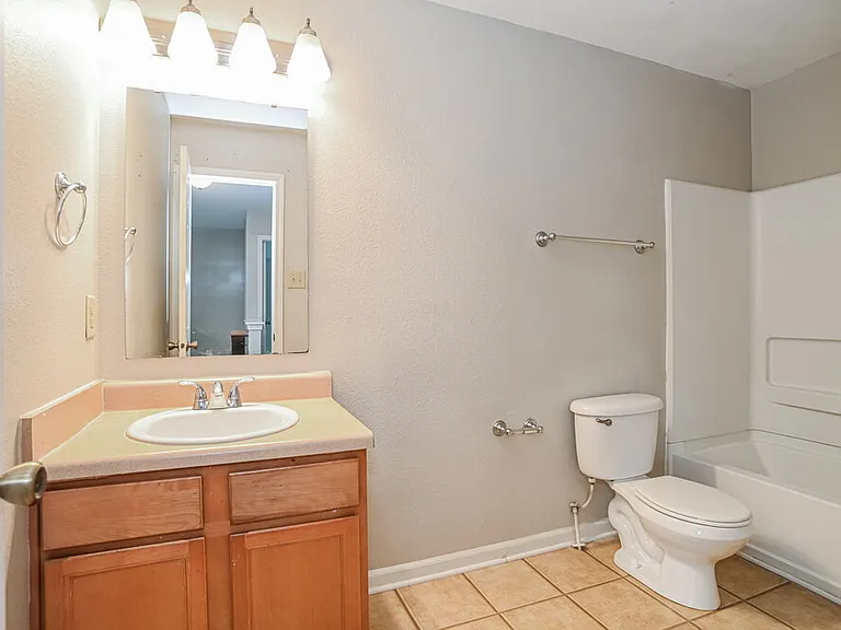1528 Bray Dr — Photo 14