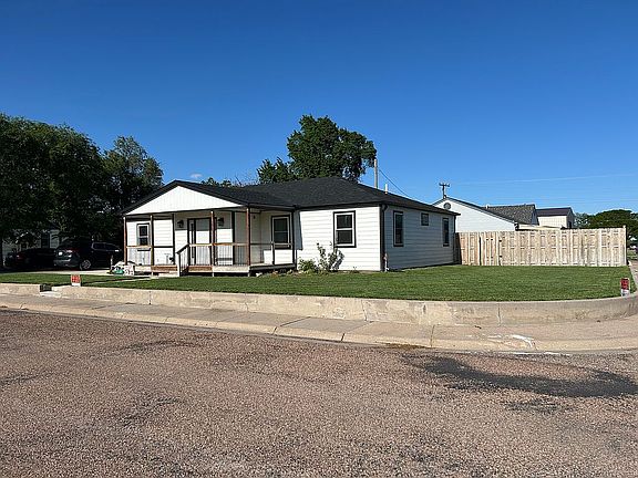 3rd image of 530 S Lane St