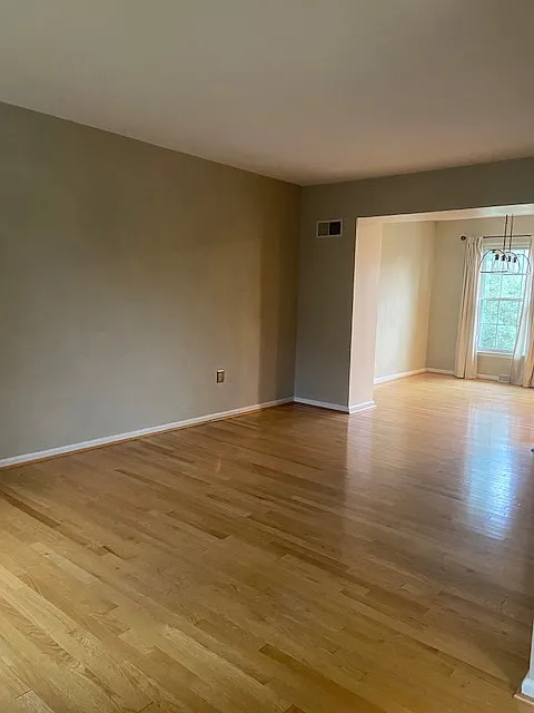 3 bed, 2.5 bath, 1364 sqft, $1,995 — Photo 2