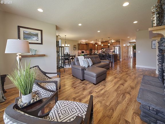 3rd image of 2619 NW 147th Way