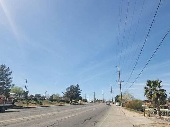 5th image of 18646 Main St