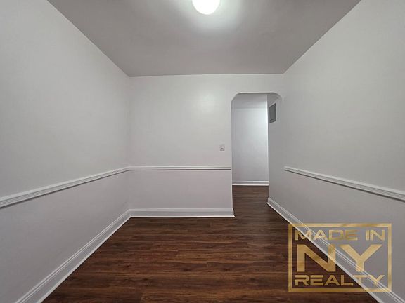 4th image of 66-20 Wetherole St #E3
