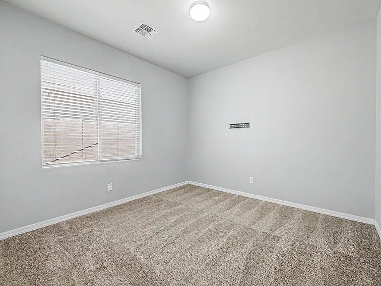 41177 W Lucera Ln — Photo 21