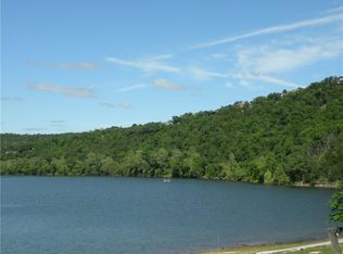 93 Table Rock Dr, Eureka Springs, AR 72631