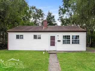 20 Redbank Dr, Fairborn, OH 45324
