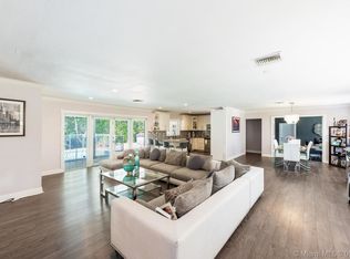 8850 SW 92nd Ct, Miami, FL 33176