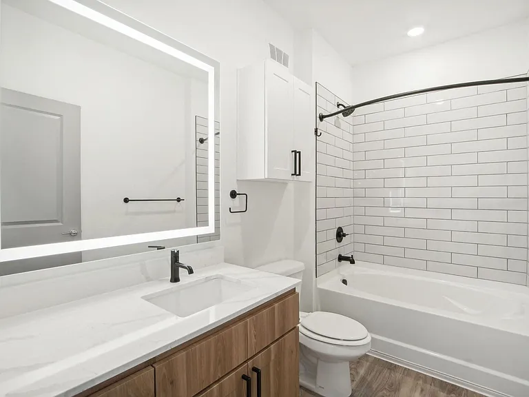 The Maddox Luxury Apartments — Photo 90