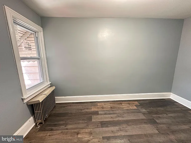 247 Morris Ave — Photo 11